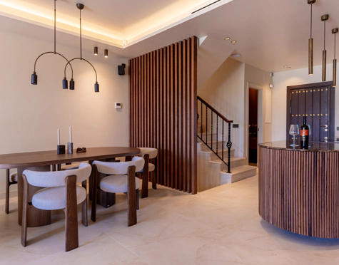 ELEGANT 4-BEDROOM TOWNHOUSE WITH ROOFTOP TERRACE IN MARBELLA
