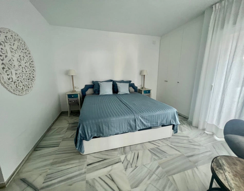 Apartamento en alquiler a corta temporada en Alcazaba Beach, Estepona East
