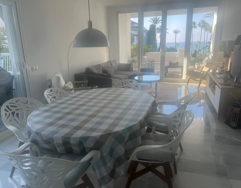 Apartamento en alquiler a corta temporada en Alcazaba Beach, Estepona East