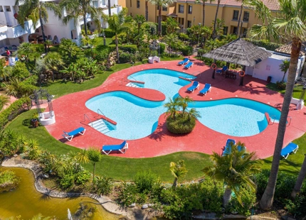 BONITO APARTAMENTO VACACIONAL EN PUERTO BANÚS
