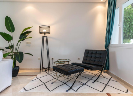 BONITO APARTAMENTO VACACIONAL EN PUERTO BANÚS
