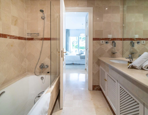 Ground Floor Apartment for short term rent in Jardines de Ventura del Mar, Marbella - Puerto Banus