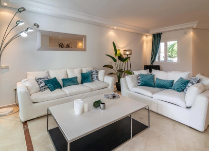 BONITO APARTAMENTO VACACIONAL EN PUERTO BANÚS