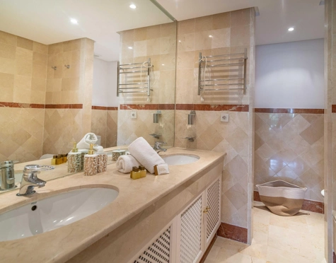 Ground Floor Apartment for short term rent in Jardines de Ventura del Mar, Marbella - Puerto Banus