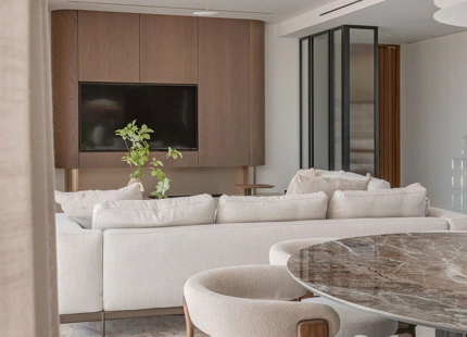 VILLA DE LUJO DE 4 DORMITORIOS CON IMPRESIONANTES ESPACIOS EXTERIORES EN MARBESA