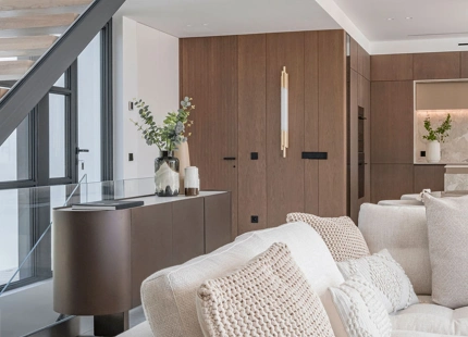 VILLA DE LUJO DE 4 DORMITORIOS CON IMPRESIONANTES ESPACIOS EXTERIORES EN MARBESA