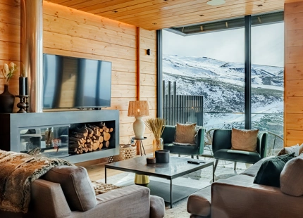 EXCEPCIONAL ÁTICO DÚPLEX DE CUATRO DORMITORIOS COMPLETAMENTE AMUEBLADO EN SIERRA NEVADA