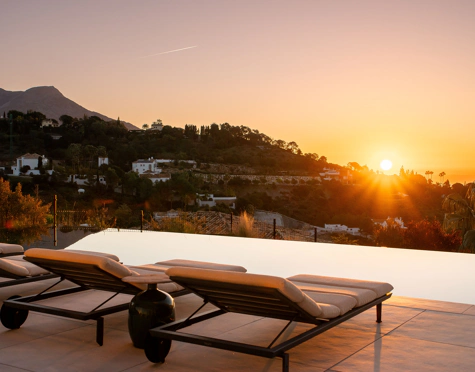 Villa for sale in El Madroñal, Benahavis