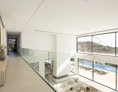 Villa for sale in El Madroñal, Benahavis