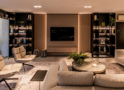 LUJOSO APARTAMENTO EN PRIMERA LÍNEA DE MARINA CON VISTAS IMPRESIONANTES EN PUERTO BANÚS