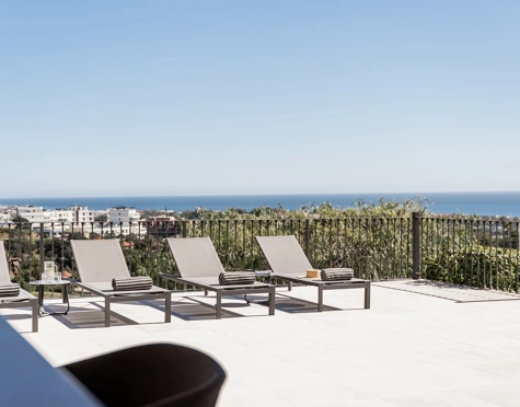 Villa for sale in Estepona