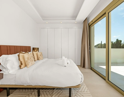 Duplex Penthouse for sale in Marbella Golden Mile
