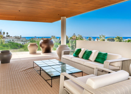 APARTAMENTO DE 3 DORMITORIOS CON PISCINA PRIVADA EN LA MILLA DE ORO DE MARBELLA