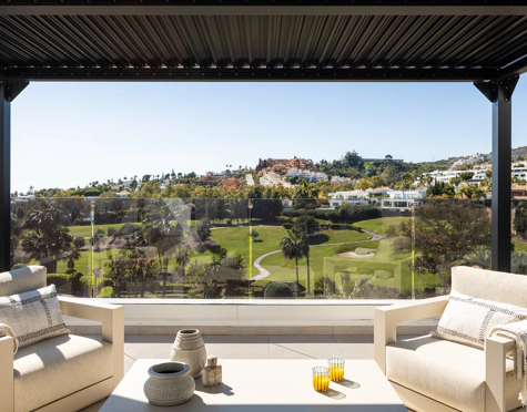 Villa for sale in Nueva Andalucia, Marbella