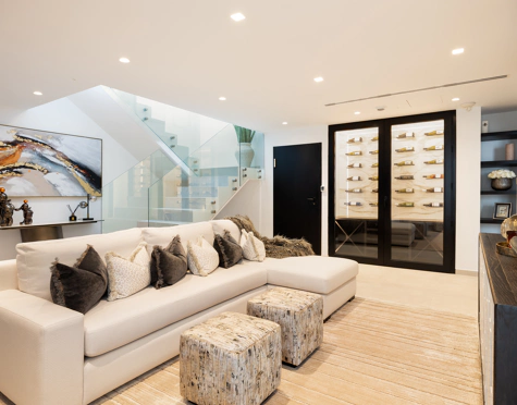 Villa for sale in Nueva Andalucia, Marbella