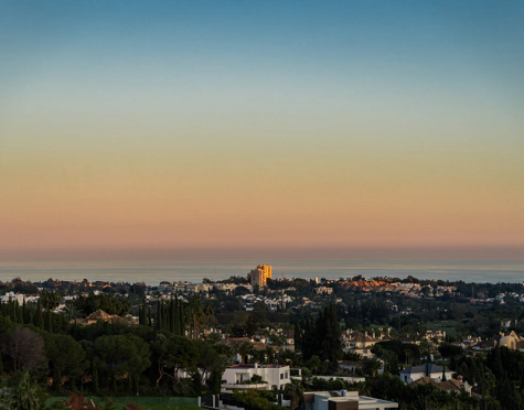Duplex Penthouse for sale in Nueva Andalucia, Marbella