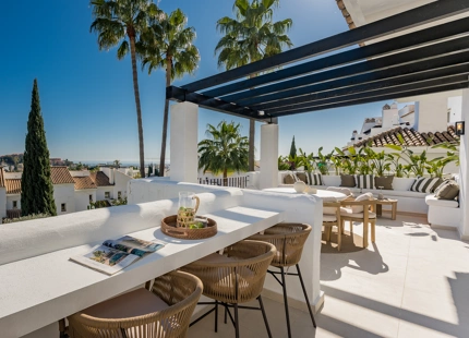 IMPRESIONANTE ÁTICO DÚPLEX EN NUEVA ANDALUCÍA CON TERRAZAS INCREÍBLES