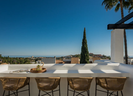 IMPRESIONANTE ÁTICO DÚPLEX EN NUEVA ANDALUCÍA CON TERRAZAS INCREÍBLES
