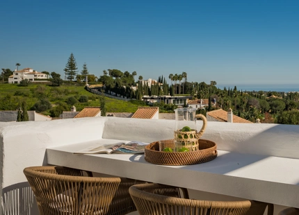 IMPRESIONANTE ÁTICO DÚPLEX EN NUEVA ANDALUCÍA CON TERRAZAS INCREÍBLES