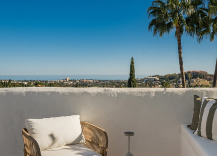 IMPRESIONANTE ÁTICO DÚPLEX EN NUEVA ANDALUCÍA CON TERRAZAS INCREÍBLES