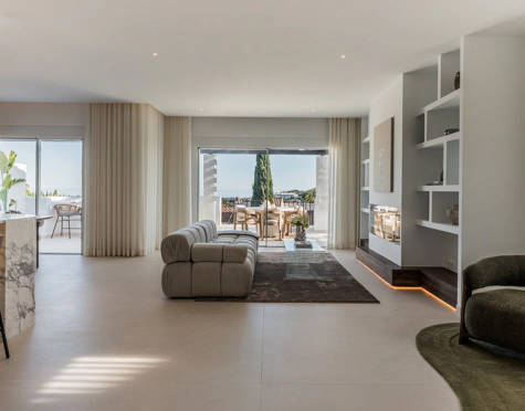 Duplex Penthouse for sale in Nueva Andalucia, Marbella