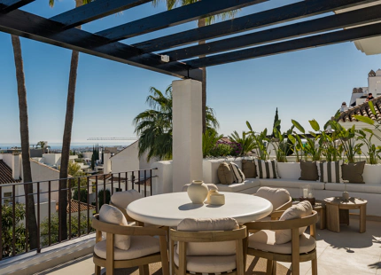 IMPRESIONANTE ÁTICO DÚPLEX EN NUEVA ANDALUCÍA CON TERRAZAS INCREÍBLES