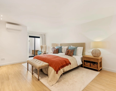Villa Pareada en venta en Sierra Blanca, Marbella Golden Mile