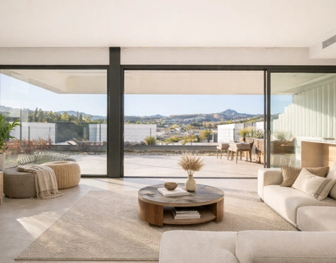 NEWLY BUILT SEMI-DETACHED TOWNHOUSE NEXT TO GOLF COURSE IN ESTEPONA