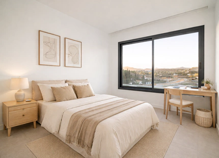 CASA ADOSADA DE NUEVA CONSTRUCCIÓN SEMI-ADOSADA JUNTO AL CAMPO DE GOLF EN ESTEPONA