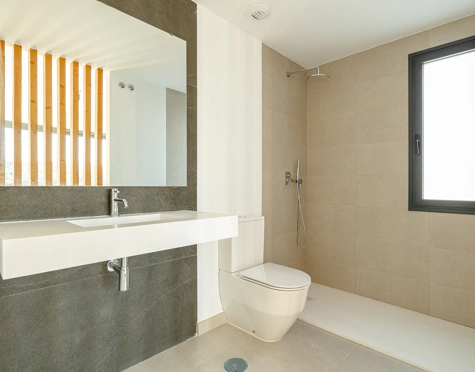 NEWLY BUILT SEMI-DETACHED TOWNHOUSE NEXT TO GOLF COURSE IN ESTEPONA