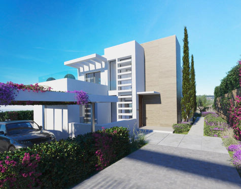 Villa for sale in Estepona Golf, Estepona West