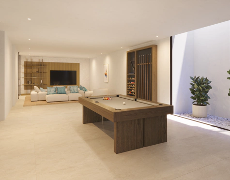 Villa for sale in Estepona Golf, Estepona West