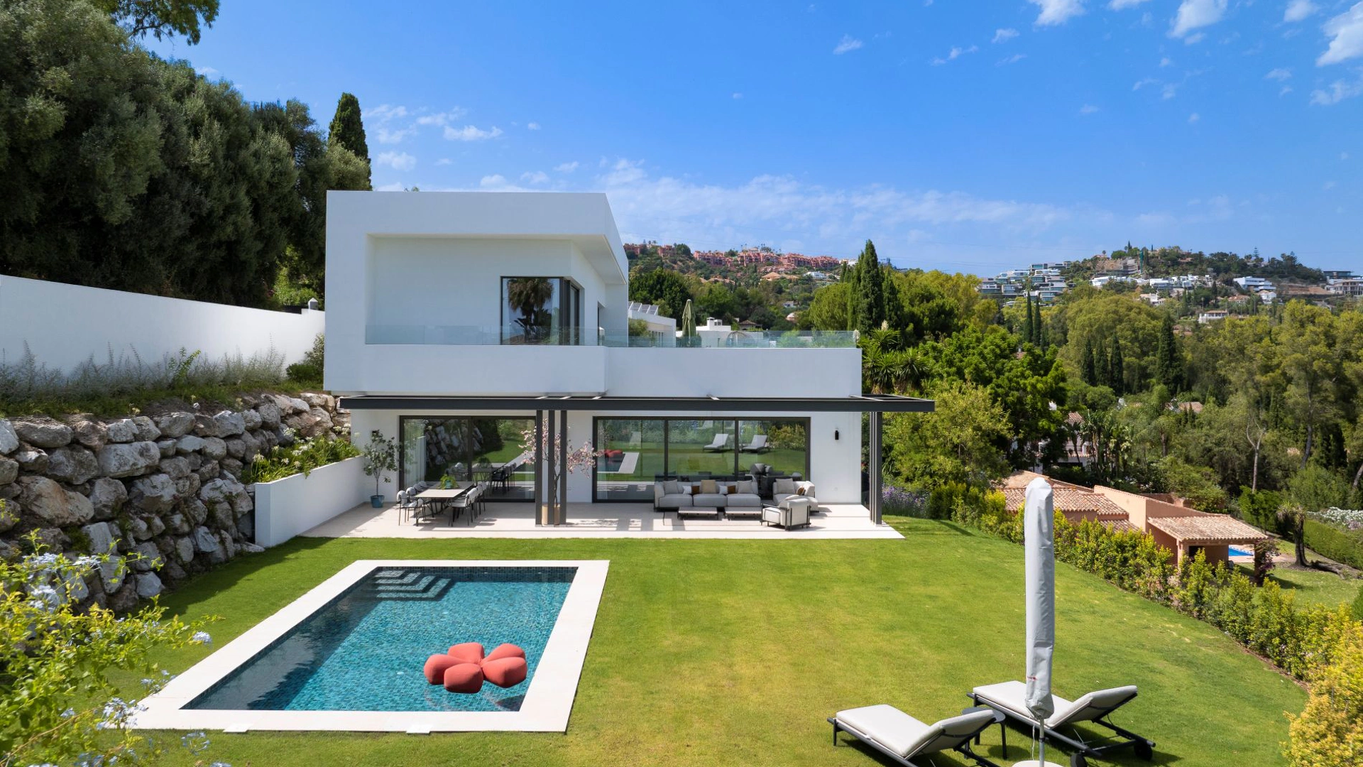 Villa en venta en Fuente del Espanto, Benahavis