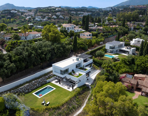 Villa en venta en Fuente del Espanto, Benahavis
