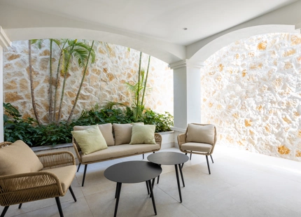 VILLA EXCEPCIONAL DE 4 DORMITORIOS CON IMPRESIONANTES VISTAS AL MAR EN BENAHAVÍS