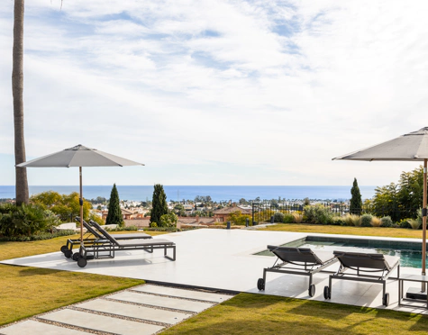 Villa for sale in Los Flamingos, Benahavis