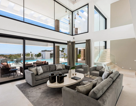Villa en venta en La Alqueria, Benahavis