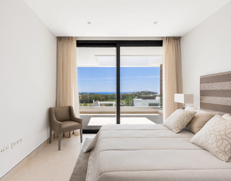 Villa en venta en La Alqueria, Benahavis