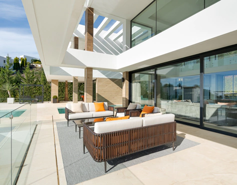 Villa en venta en La Alqueria, Benahavis