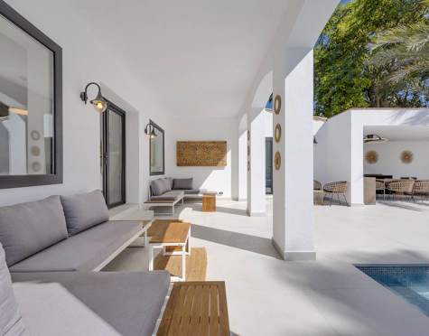Villa for sale in Paraiso Alto, Benahavis