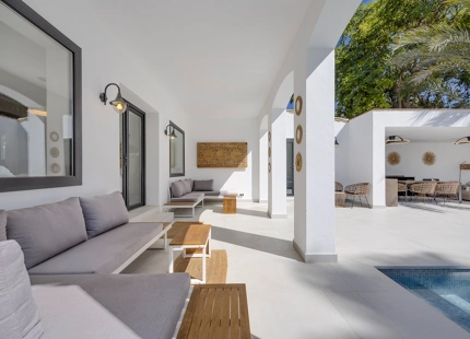 ELEGANTE VILLA DE LUJO CON EXCEPCIONAL VIDA AL AIRE LIBRE EN EL PARAÍSO ALTO, BENAHAVÍS