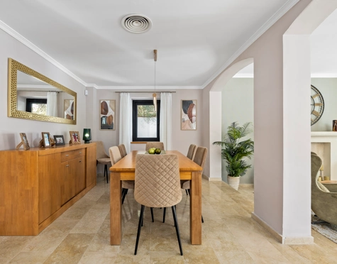 Villa for sale in Paraiso Alto, Benahavis