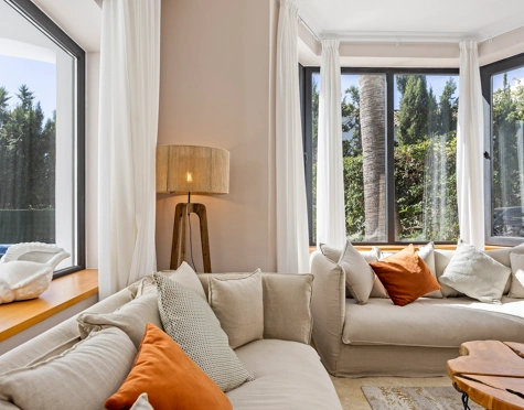 Villa for sale in Paraiso Alto, Benahavis