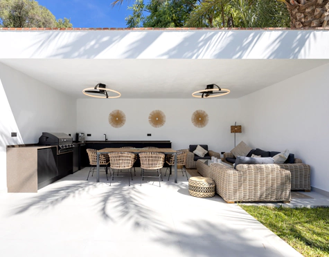 Villa for sale in Paraiso Alto, Benahavis