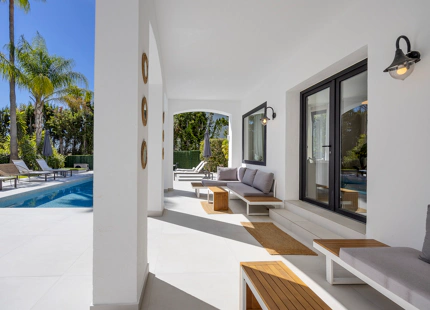 ELEGANTE VILLA DE LUJO CON EXCEPCIONAL VIDA AL AIRE LIBRE EN EL PARAÍSO ALTO, BENAHAVÍS