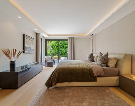 Villa for sale in Nueva Andalucia, Marbella