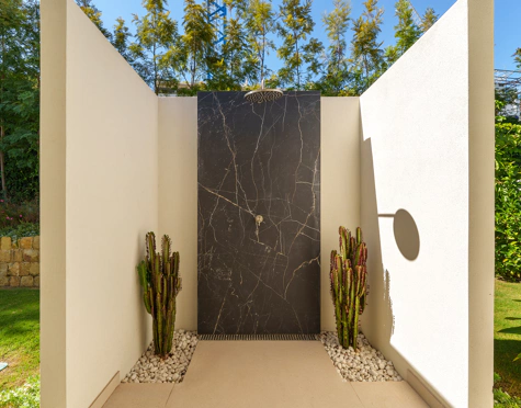 Villa for sale in Nueva Andalucia, Marbella