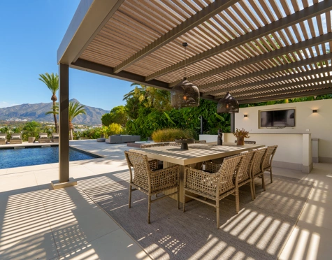 Villa for sale in Nueva Andalucia, Marbella