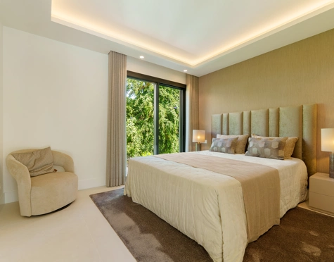 Villa for sale in Nueva Andalucia, Marbella