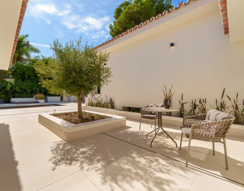Villa for sale in Nueva Andalucia, Marbella